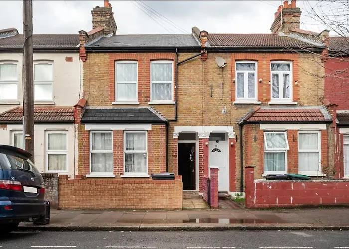 Hatton Homes - Thackeray Avenue London